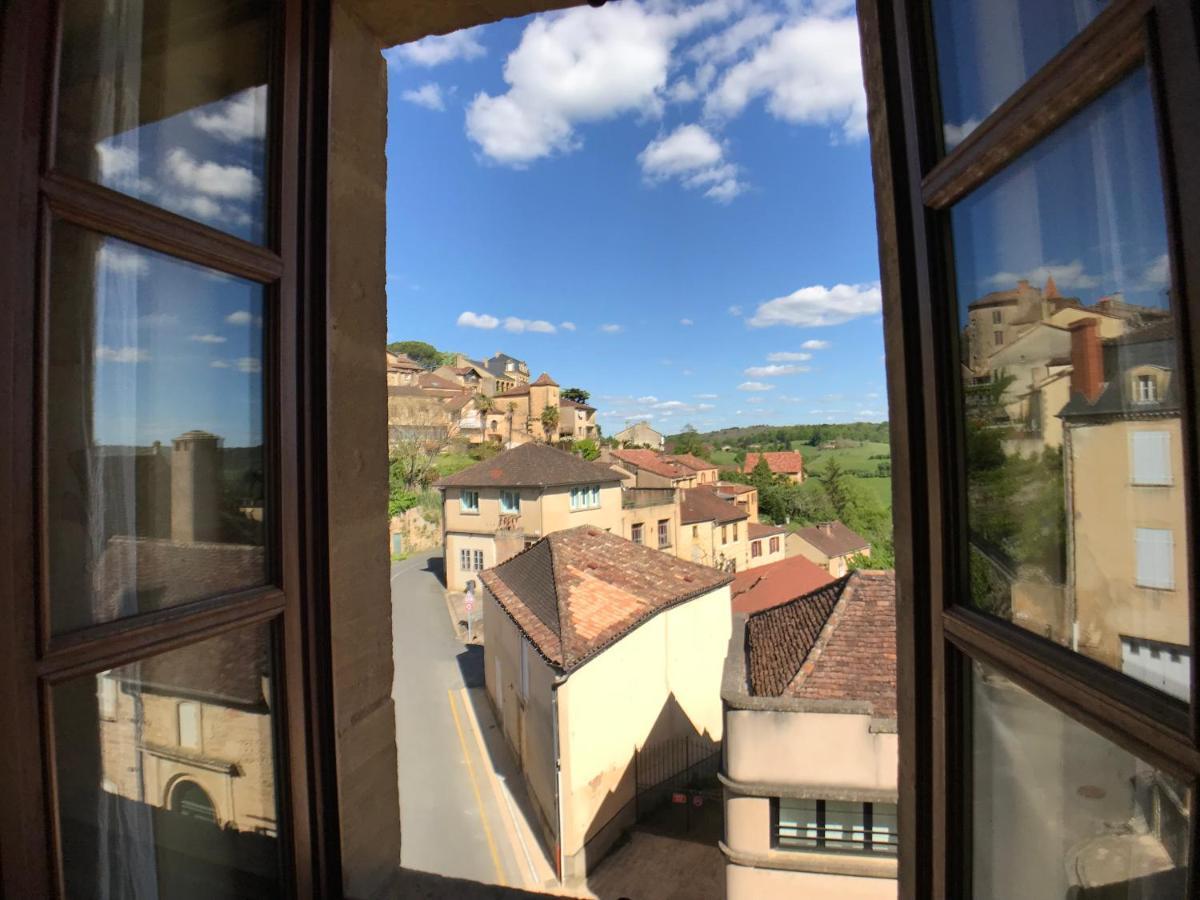 maison avec terrasse&garage dans le Périgord noir Belvès Esterno foto