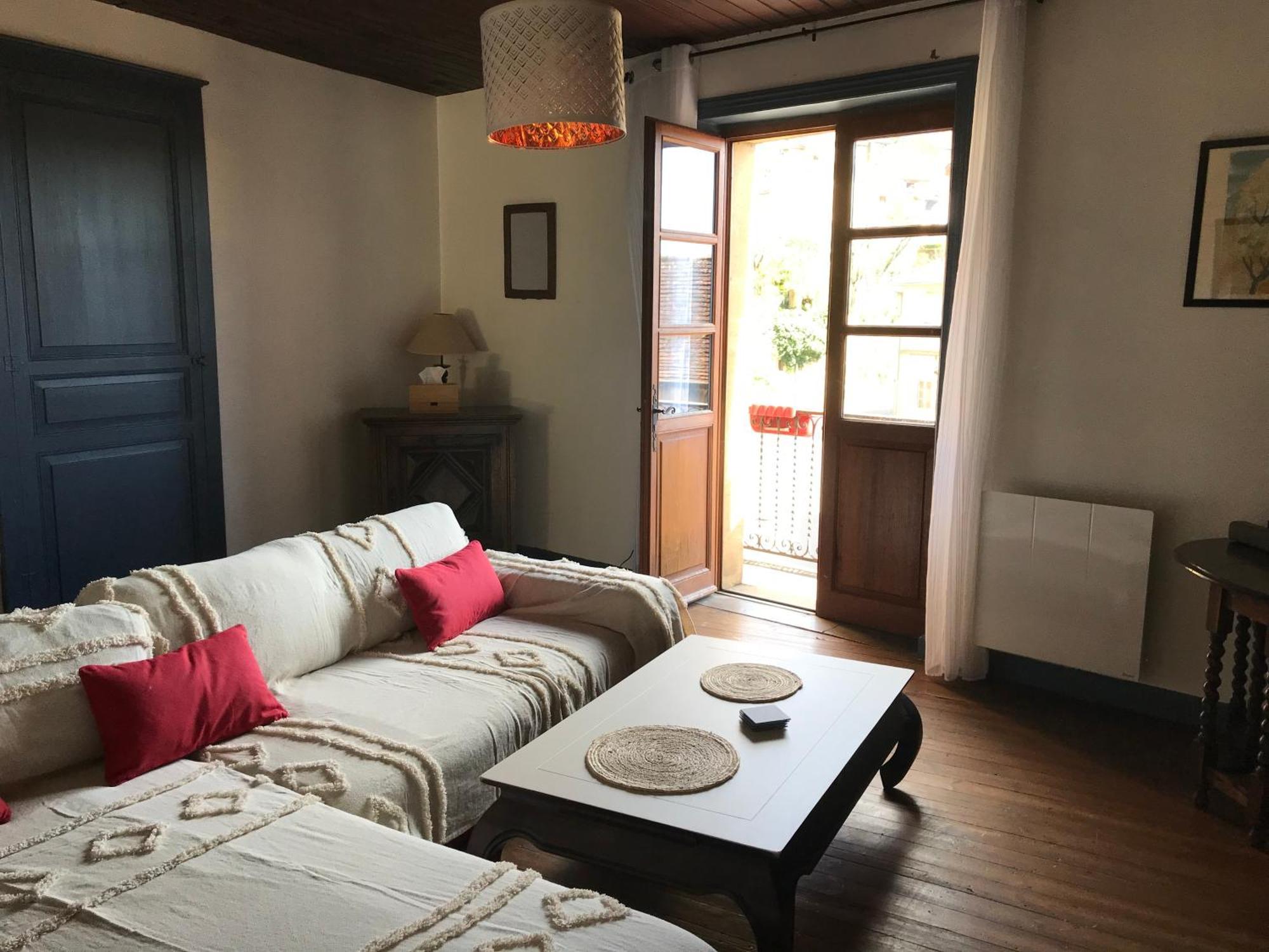 maison avec terrasse&garage dans le Périgord noir Belvès Esterno foto
